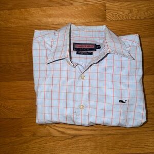 Men's Vinyard Vines button down